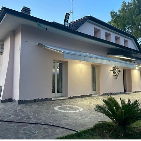 Villa Ninfea Lux Tavullia, Jacuzzi, Garden, Wifi, Ac Εξωτερικό φωτογραφία